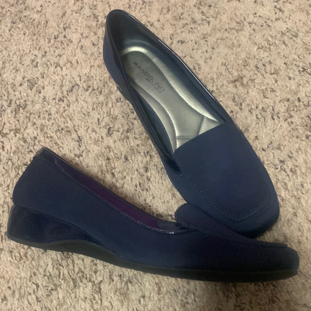 Bandolino Navy Blue Flats